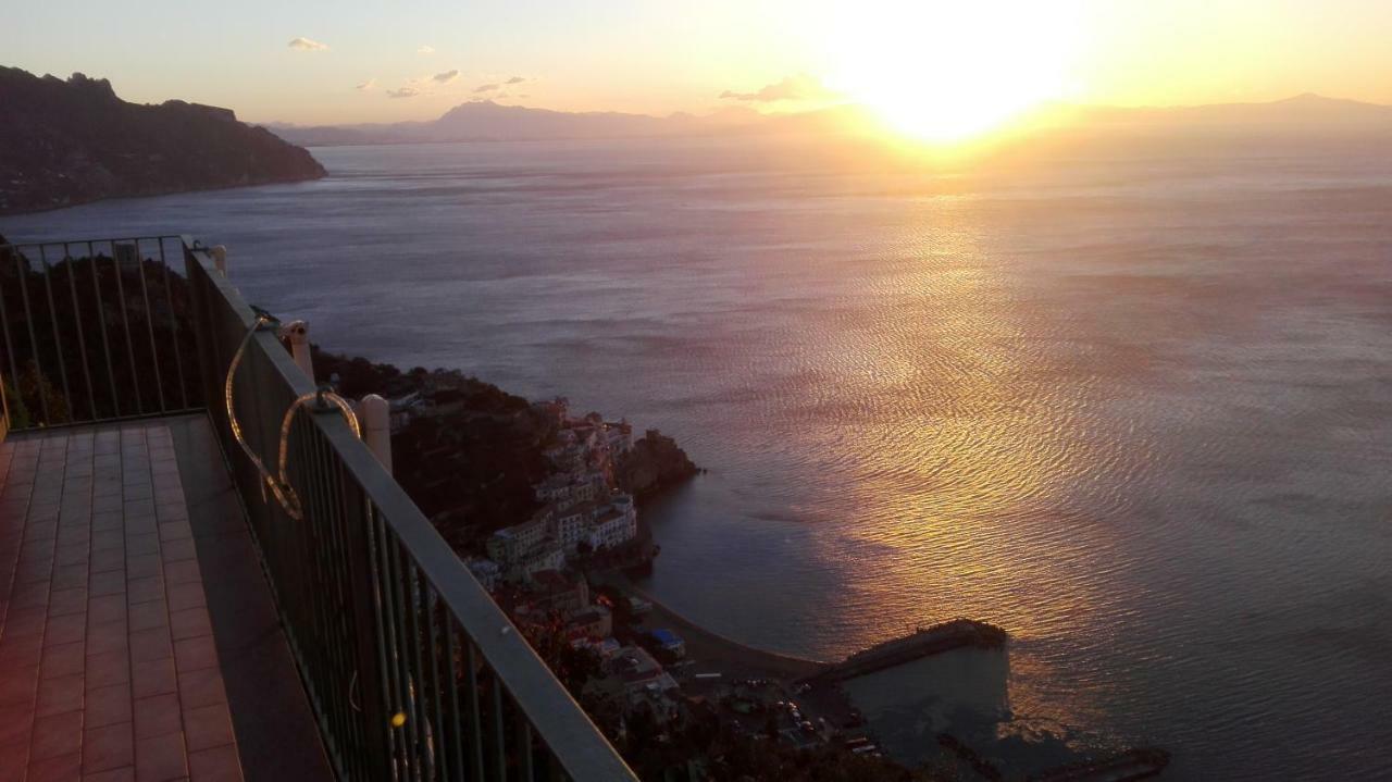 The Guardian Of Amalfi Villa Екстериор снимка
